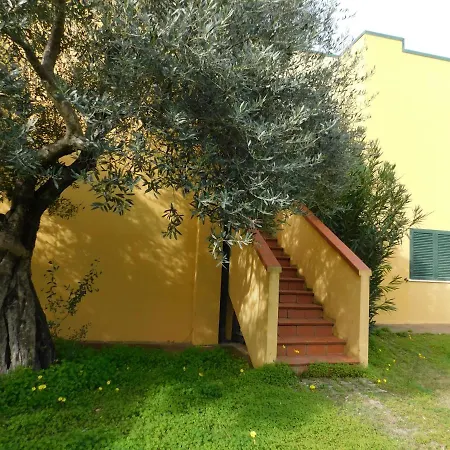 Verde Mare Beach Holidays * Sant'Andrea Apostolo dello Ionio